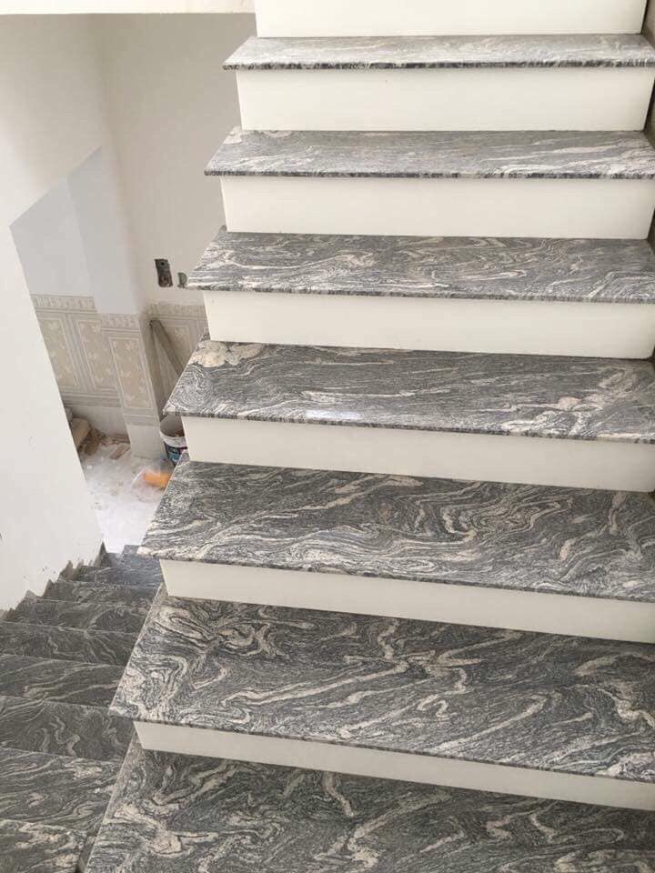 da-op-lat-cau-thang-2